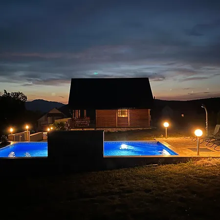 Vikendica Ivana 리브노